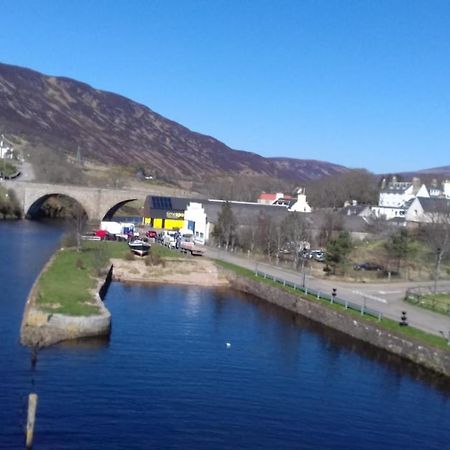 Bannockburn Inn Helmsdale Exterior photo