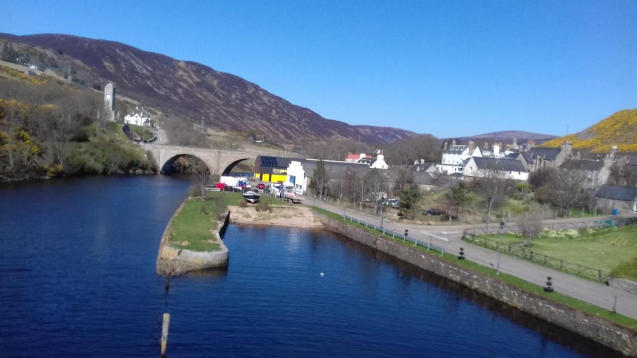Bannockburn Inn Helmsdale Exterior photo
